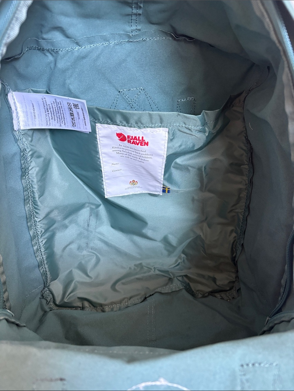 Fjallraven Kanken classic backpack in frost green clean - Picture 9 of 16